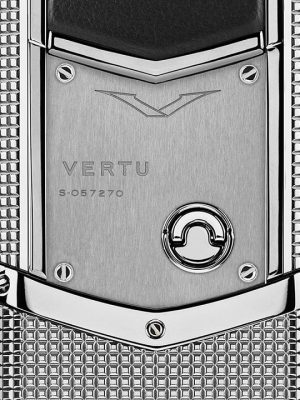 Vertu Signature Clous De Paris Mobile