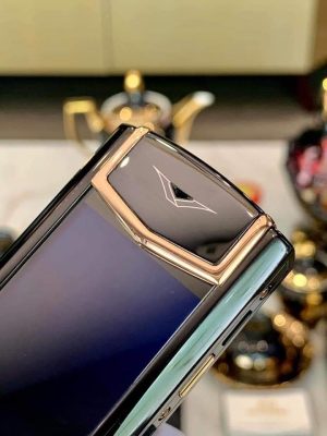 vertu in uk