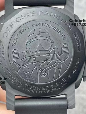 panerai submersible marina militare carbotech